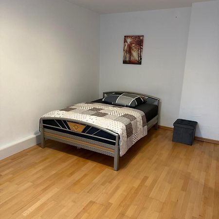 Holiday-Ferienwohnung Solingen-Mitte エクステリア 写真