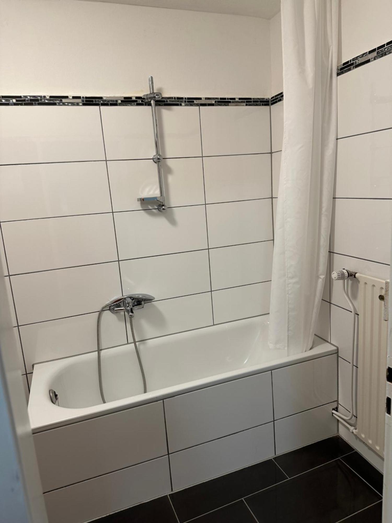 Holiday-Ferienwohnung Solingen-Mitte エクステリア 写真