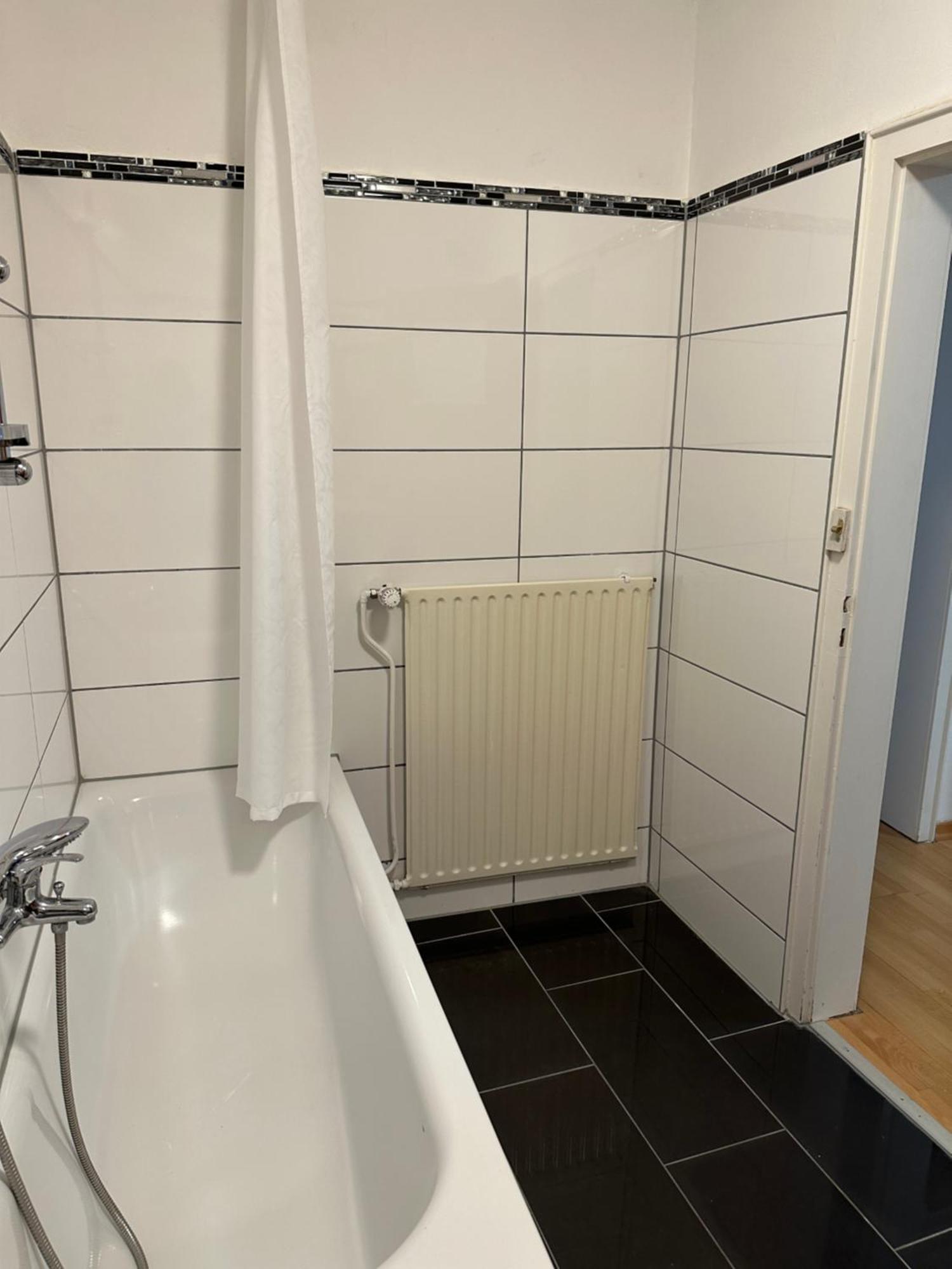 Holiday-Ferienwohnung Solingen-Mitte エクステリア 写真